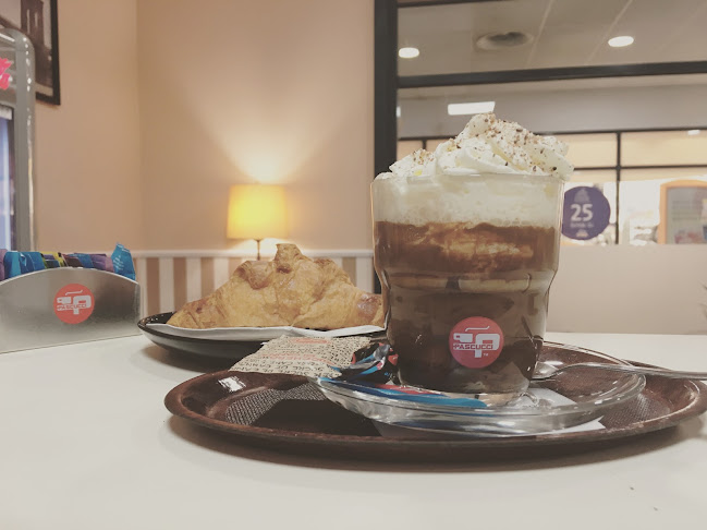 Opinii despre Ghetto Caffe în Budapest - Vendéglátás