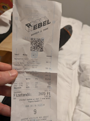 Opinii despre REBEL Burger & More în Budapest - Vendéglátás