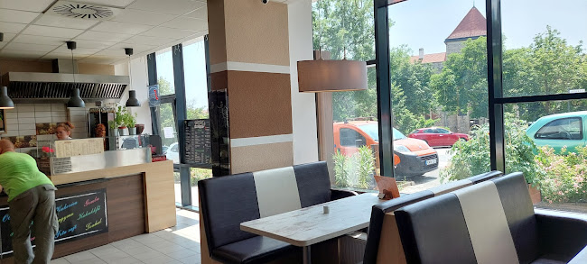 Várpalota, Táncsics Mihály u. 15, 8100