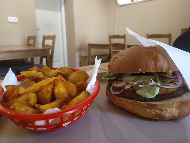 Kecskemét, Kápolna u. 18, 6000