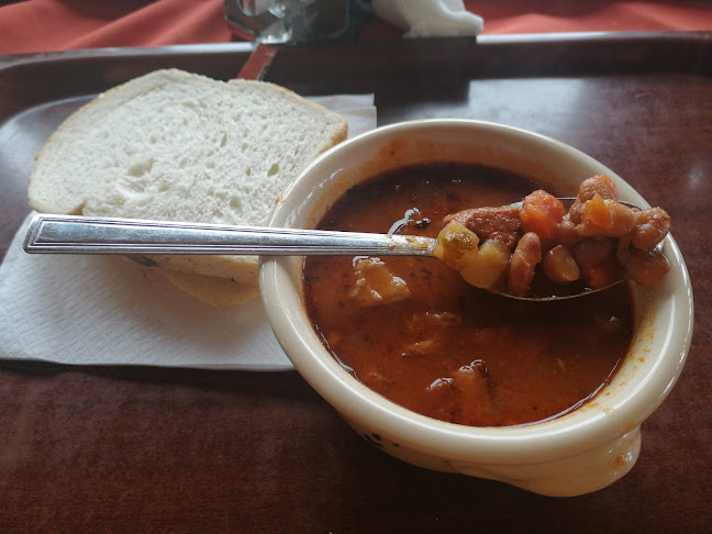 Opinii despre Falusi Étterem în Igar - Vendéglátás