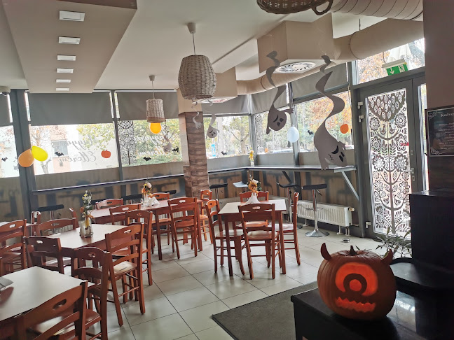 Opinii despre Lecsó-faló étterem în Szentes - Vendéglátás