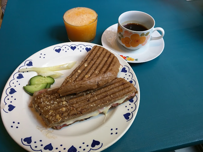 Budapest, Varsányi Irén u. 9, 1027