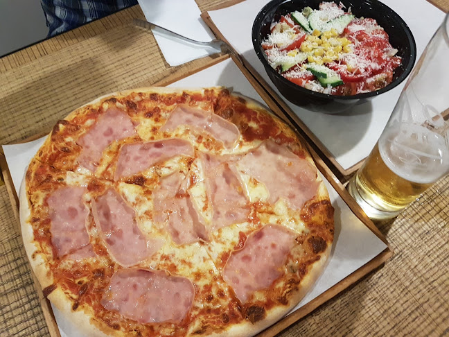 Opinii despre Attaboy în Budapest - Vendéglátás