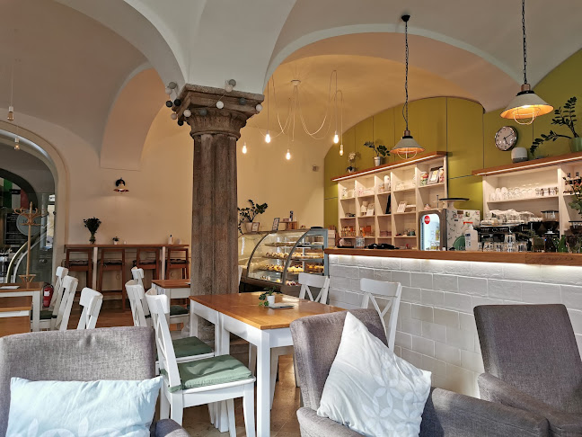 Jókai Cukrászda - Vendéglátás