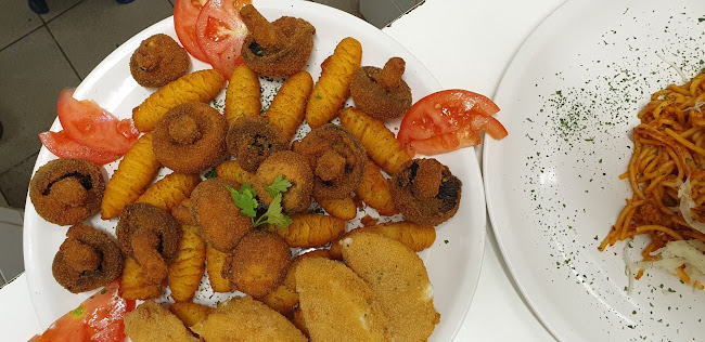 Comentarii opinii despre Köszi Kő Café