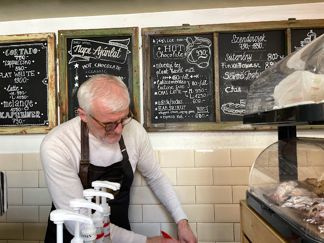 Opinii despre Café Santo în Budapest - Vendéglátás