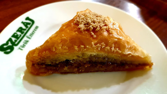 Comentarii opinii despre Szeráj Török Étterem