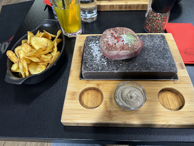 Marha Jó Steak Bar - Vendéglátás