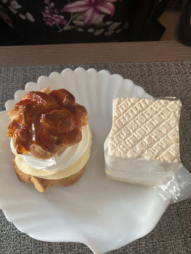 Opinii despre Mányi Cukrászda în Mány - Vendéglátás