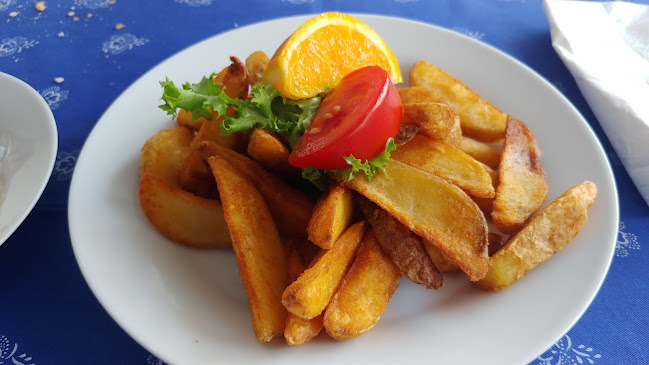 Fehértói Halászcsárda és Szálloda