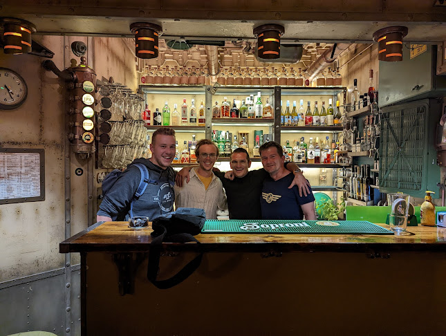 Budapest, Lázár u. 7, 1065