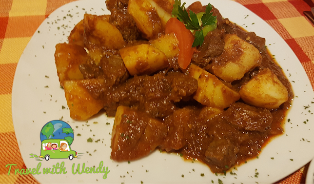 Tulipán Bisztró - Vendéglátás