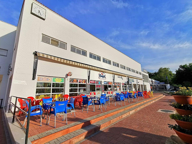 Opinii despre Pala Burger & More în Budapest - Vendéglátás