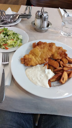 Comentarii opinii despre Nádor Vendéglő