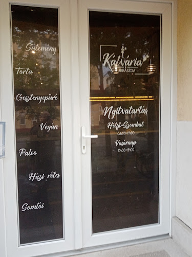 Opinii despre Kálvária Cukrászda în Győr - Vendéglátás