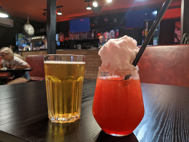 Comentarii opinii despre Corvin-i BarCraft