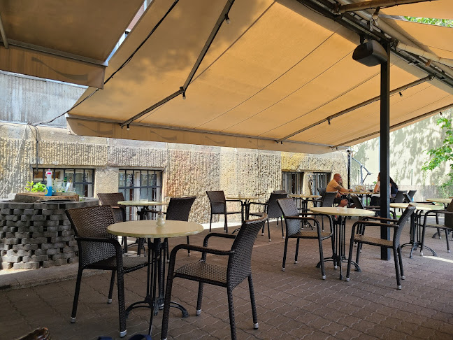 Comentarii opinii despre Café Kara