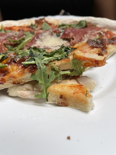 Pietro Bistro Pizzeria - Vendéglátás