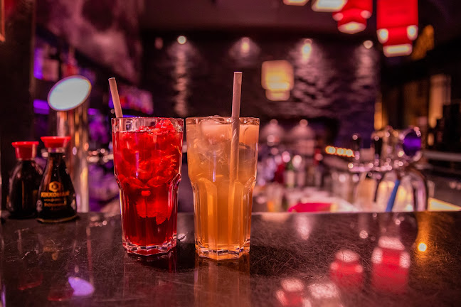 Wasabi Running Sushi & Wok Restaurant - Budapest