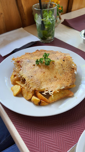 Comentarii opinii despre Négy Muskétás Étterem