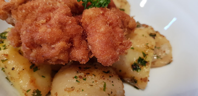 Zománc Bisztrócska - Vendéglátás