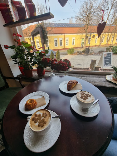 Judó Virágműhely és Virágos Kávézó