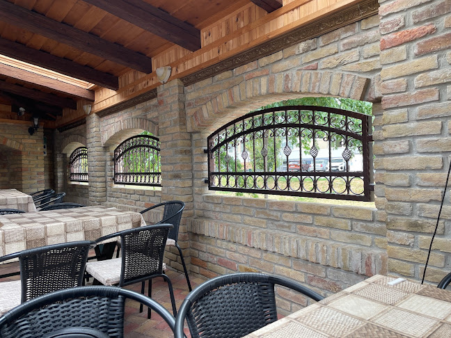 Opinii despre Zrínyi Sörkert Étterem în Szekszárd - Vendéglátás