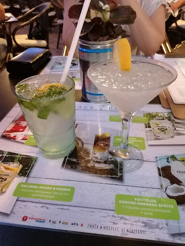 Opinii despre Déjá vu Cafe în Eger - Vendéglátás