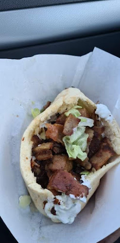 Opinii despre Pajti Grill Büfé în Bicske - Vendéglátás