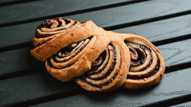 Comentarii opinii despre Vanda Pékség és Kávézó