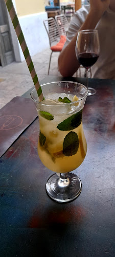 Comentarii opinii despre Folt kávézó