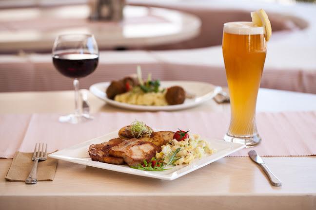 Gomba Étterem és Pizzéria - Vendéglátás