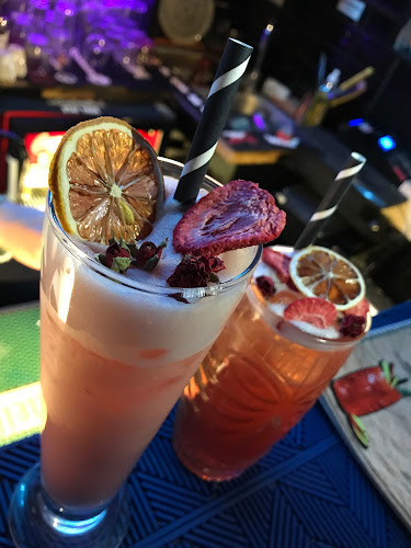 BlackWood Beer & Cocktail's Bar - Vendéglátás