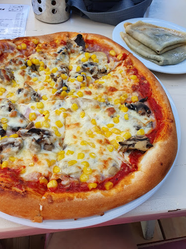 Opinii despre Kalóztanya în Balatonederics - Vendéglátás