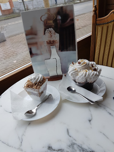 Opinii despre Talmácsi Cukrászat în Kunszentmárton - Vendéglátás