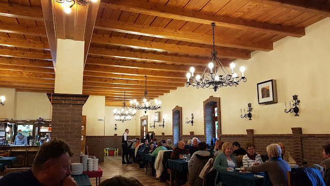 Beretvás Borház Pizzéria & Rendezvényterem - Vendéglátás