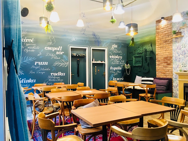 Opinii despre Rumilé Cafe în Szeged - Vendéglátás