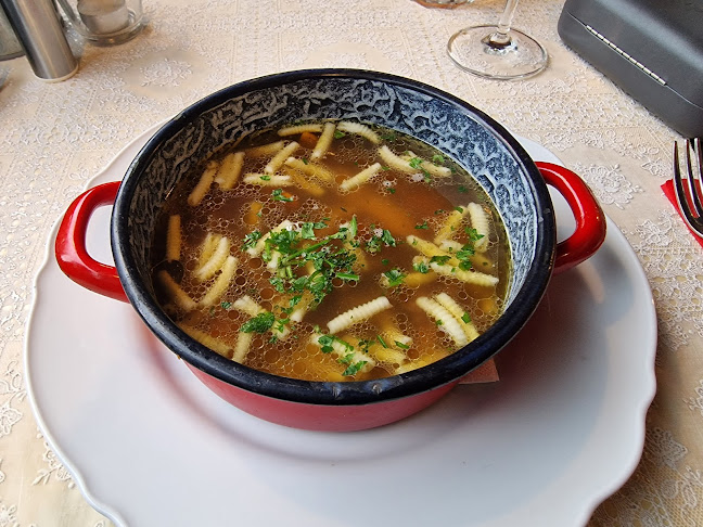 Zománc Bisztrócska - Vendéglátás