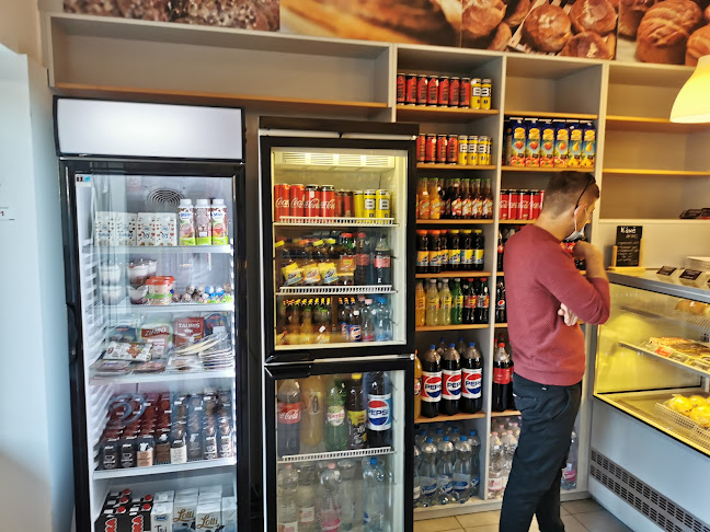 Opinii despre Nimbus Kenyérbolt în Szomor - Vendéglátás