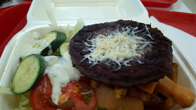 Petra'z Fast Food Restaurant - Vendéglátás