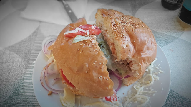 Comentarii opinii despre Hambi Bár