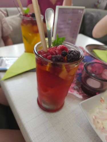 Opinii despre Melódia Cukrászda în Seregélyes - Vendéglátás