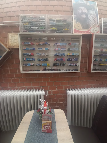 Opinii despre Megálló-Büfé în Zalakaros - Vendéglátás