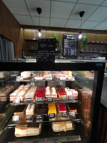 Annuska fagyizó és cukrászda