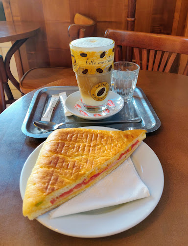 Opinii despre Muskátli Cafe în Nagykanizsa - Vendéglátás