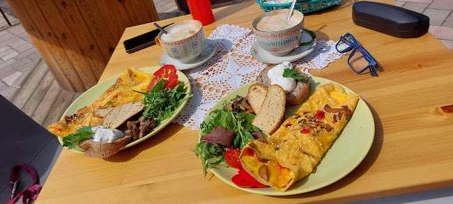 Zsámbék, Akadémia u. 2, 2072