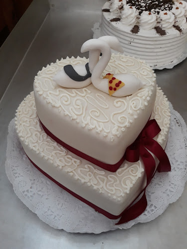 Király fagyizó és cukrászda - Vendéglátás