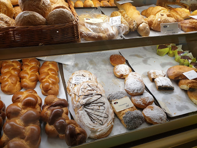 Wolf Pékség és Cukrászda