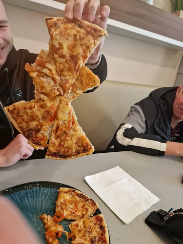 City Burger & Pizza - Vendéglátás